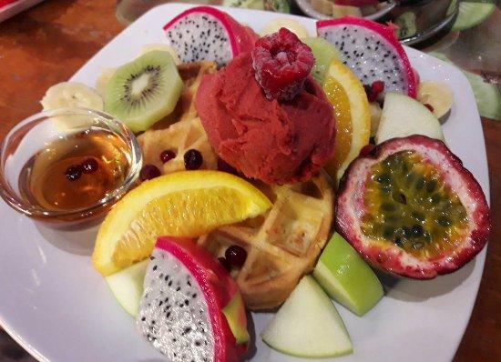 FRUIT PULSE Healthy Juice Bar